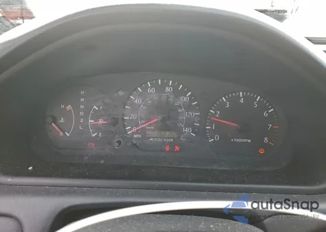 2002 Toyota Camry Solara Se z USA, uszkodzony, nr VIN 2T1CE22P92C002746